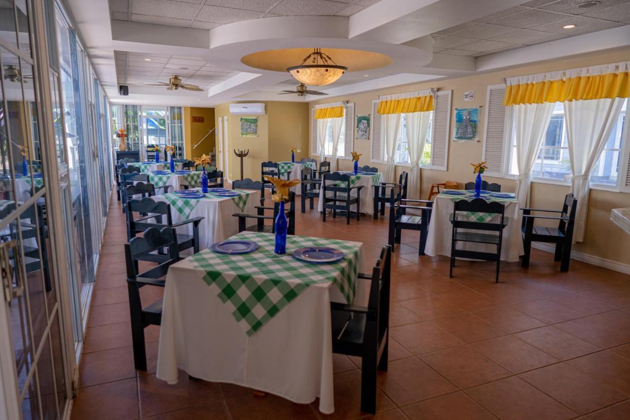Hotel Casona Del Lago Флорес Екстериор снимка