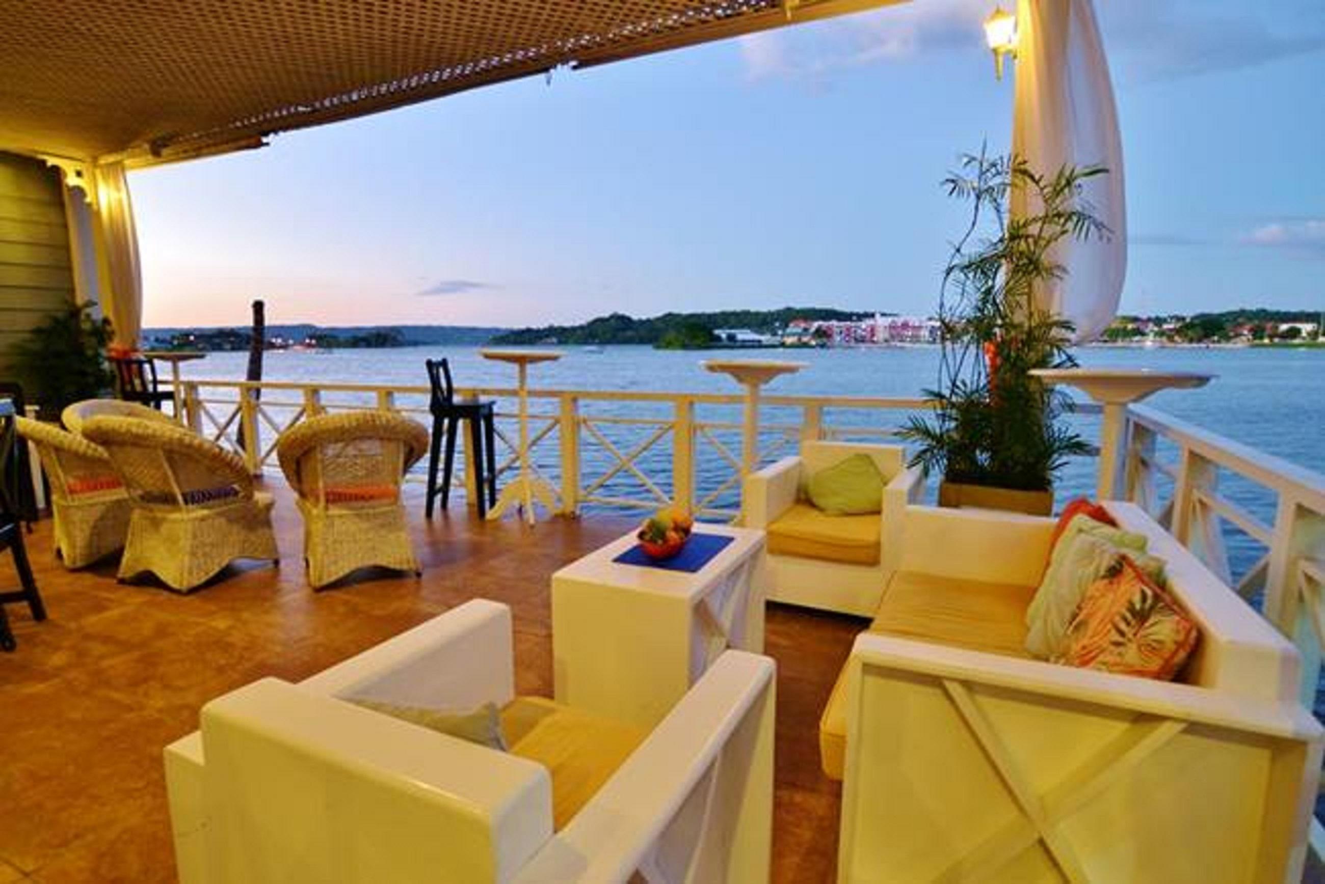 Hotel Casona Del Lago Флорес Екстериор снимка